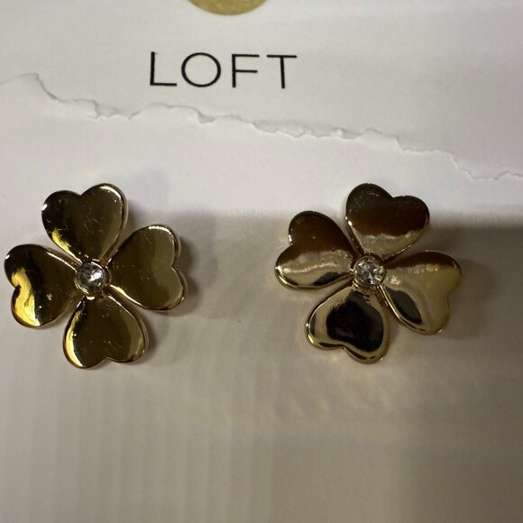 Loft Goldtone Clover Earrings & Bracelet Set - Picture 5 of 5